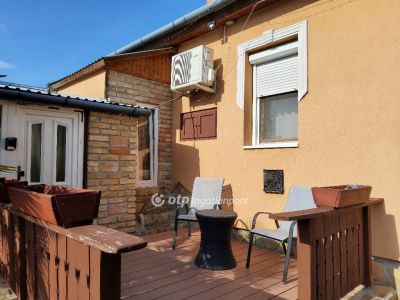 Eladó családi ház Hatvan