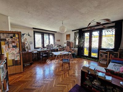Eladó családi ház Budapest
