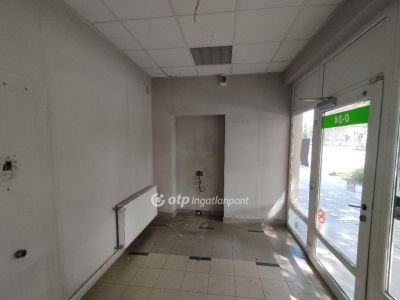 Eladó egyéb iroda Simontornya