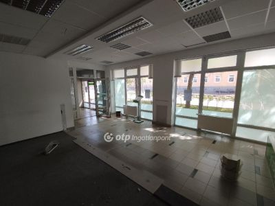 Eladó egyéb iroda Simontornya