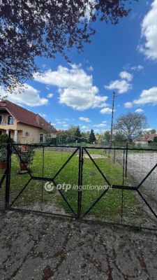 Eladó lakóövezeti telek Eger