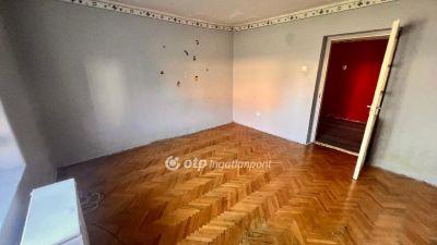 Eladó családi ház Tiszakeszi
