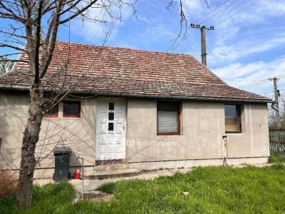Eladó családi ház Nádudvar