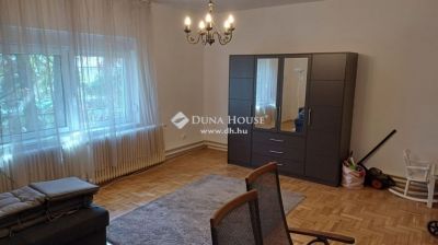 Eladó családi ház Budakeszi