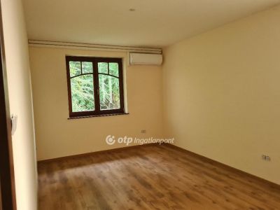 Eladó családi ház Bocskaikert