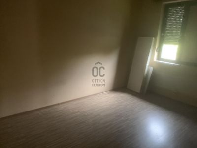 Eladó családi ház Ercsi