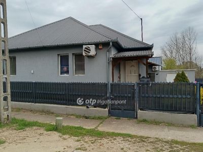 Eladó családi ház Nagykálló