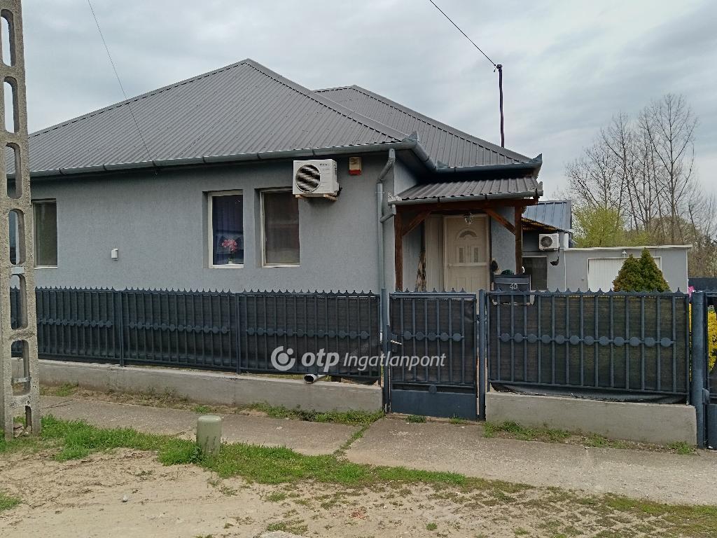 Eladó családi ház Nagykálló