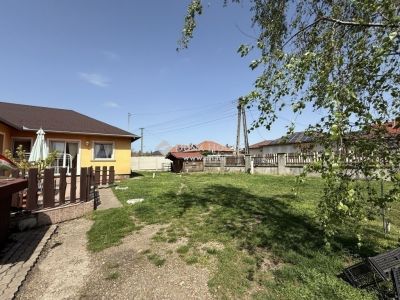 Eladó ikerház Érd