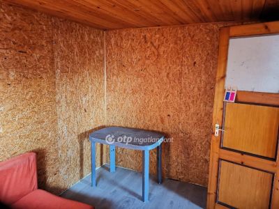 Eladó nyaraló Szigetszentmiklós