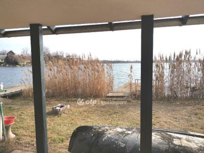 Eladó nyaraló Szigetszentmiklós