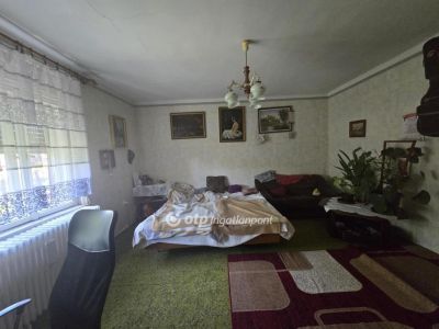 Eladó családi ház Kaba