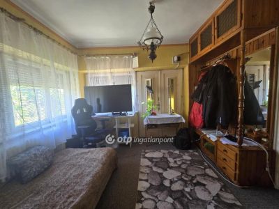 Eladó családi ház Kaba