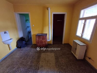 Eladó családi ház Csanytelek