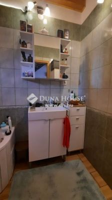 Eladó családi ház Üllő