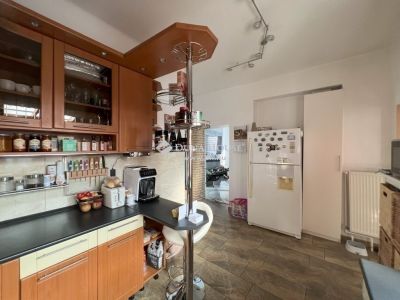 Eladó családi ház Budapest