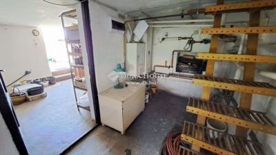 Eladó családi ház Budapest