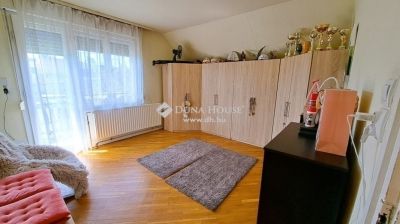 Eladó családi ház Budapest