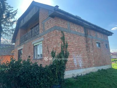 Eladó családi ház Nagykáta