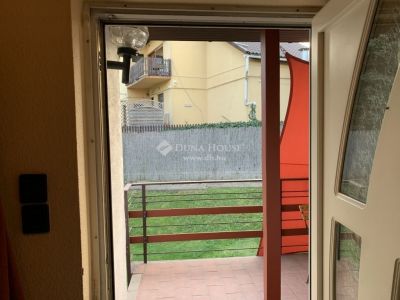Eladó családi ház Érd