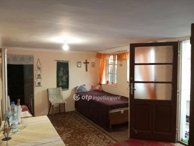 Eladó családi ház Eger