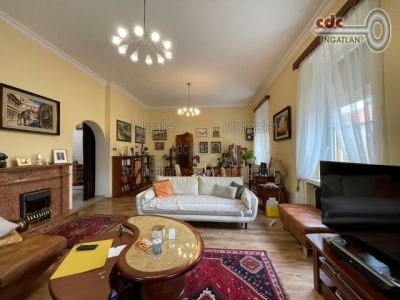 Eladó családi ház Budapest