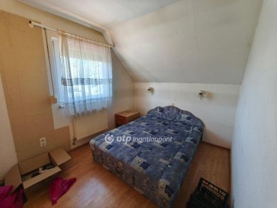 Eladó családi ház Délegyháza