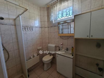 Eladó családi ház Délegyháza