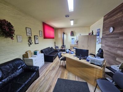 Eladó egyéb ipari ingatlan Pécs