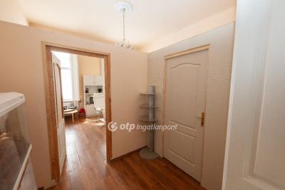 Eladó lakás Budapest