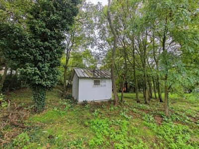Eladó üdülőövezeti telek Balatonkenese Balatonakarattya