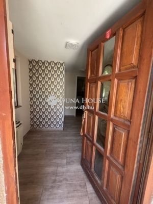 Eladó családi ház Pécs