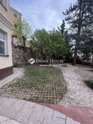 Eladó családi ház Pécs