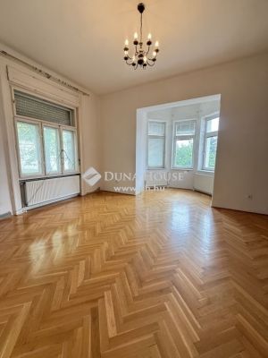 Eladó családi ház Pécs