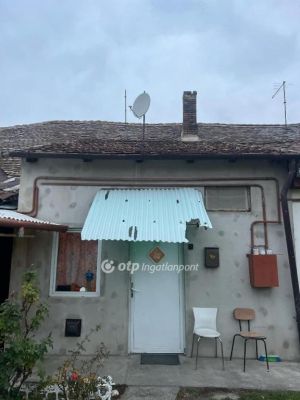Eladó lakás Nagykőrös
