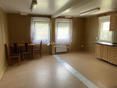 Eladó egyéb telek Palotás