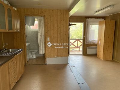 Eladó egyéb telek Palotás