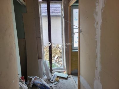 Eladó családi ház Budapest
