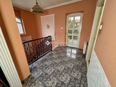 Eladó családi ház Budapest