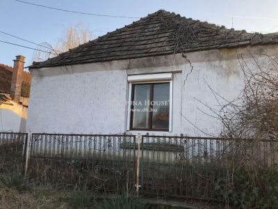 Eladó családi ház Tarján