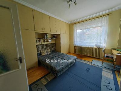 Eladó családi ház Kecskemét