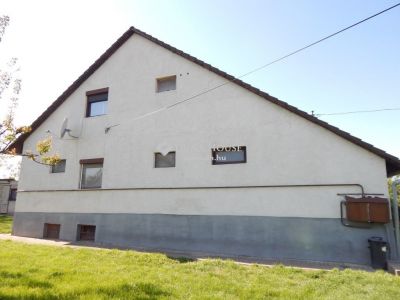 Eladó családi ház Enying
