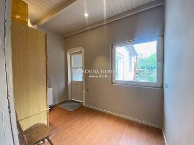 Eladó családi ház Budapest