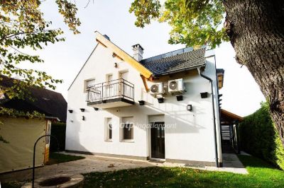 Eladó családi ház 