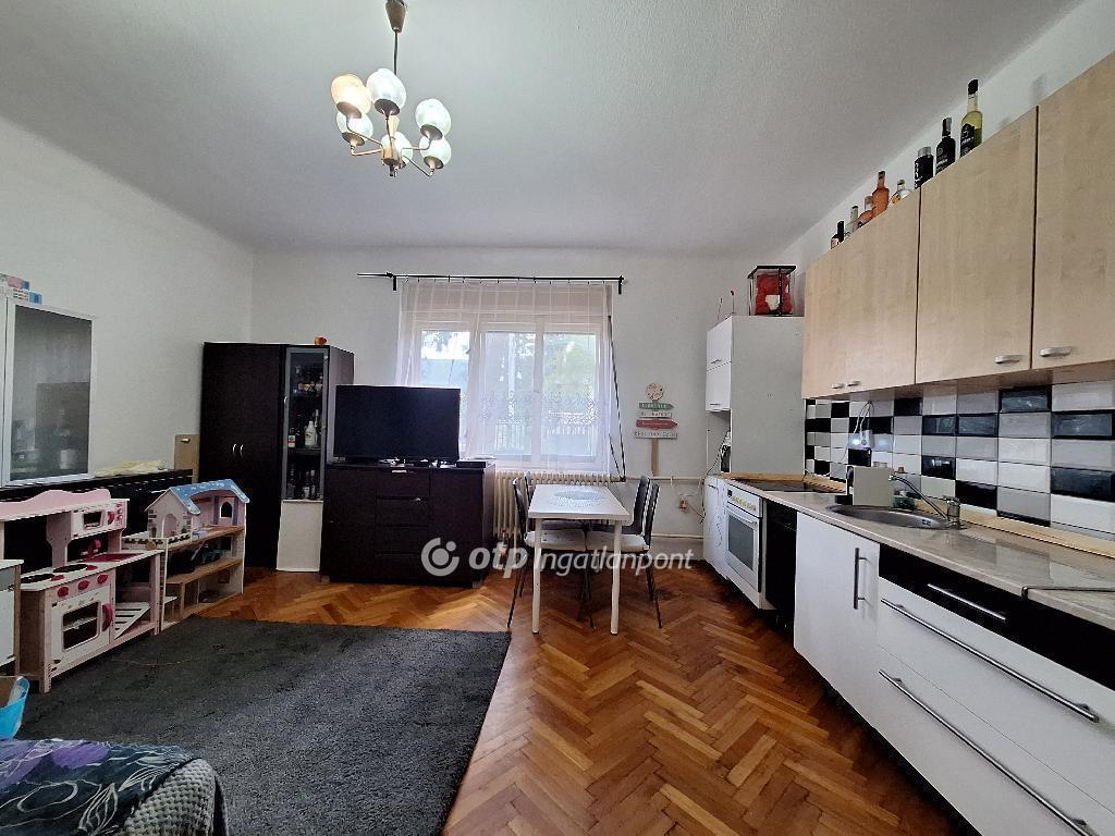 Eladó lakás Budapest