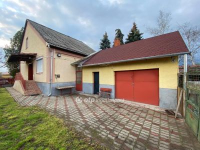 Eladó családi ház Sarud