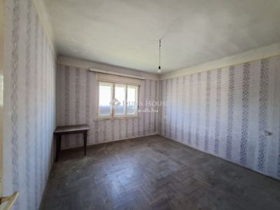 Eladó családi ház Kerepes