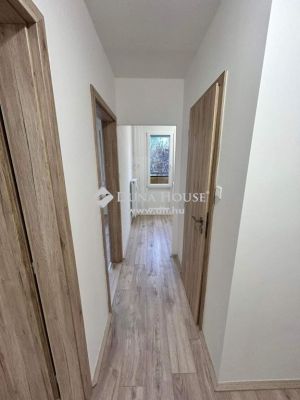 Eladó lakás Pécs