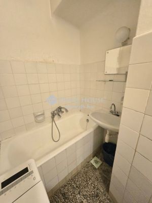 Eladó lakás Pécs