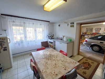 Eladó családi ház Bükkszék